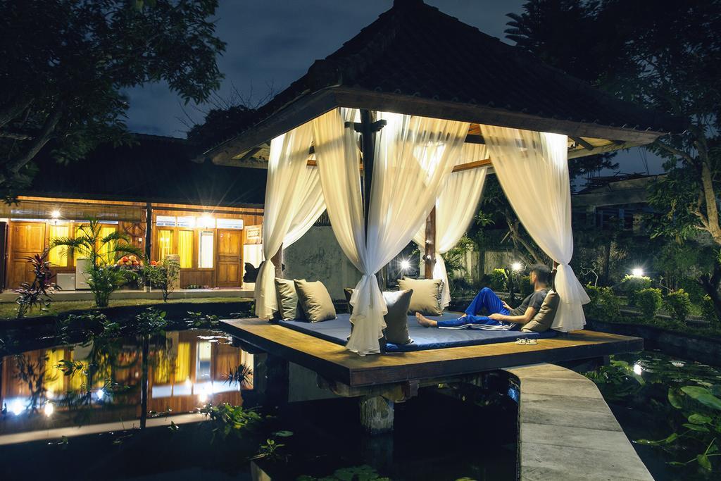 Hotel Tehila House à Canggu Extérieur photo